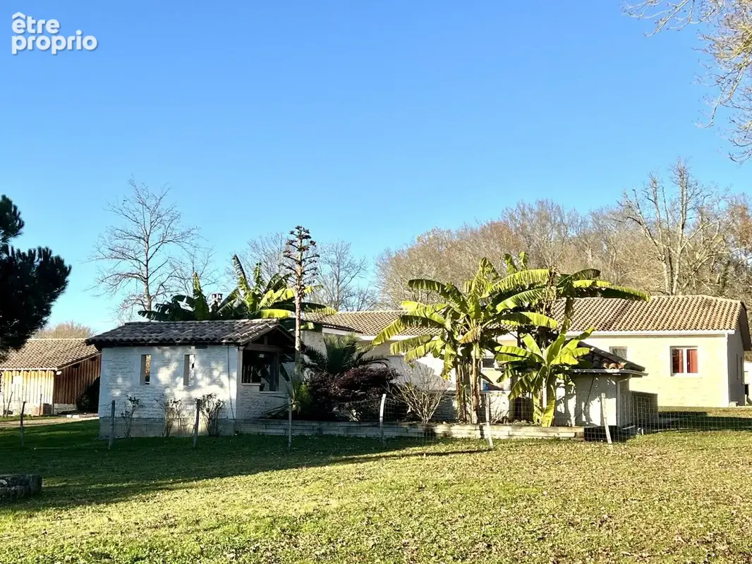 Maison 226 m² à Plaisance  - photo 2