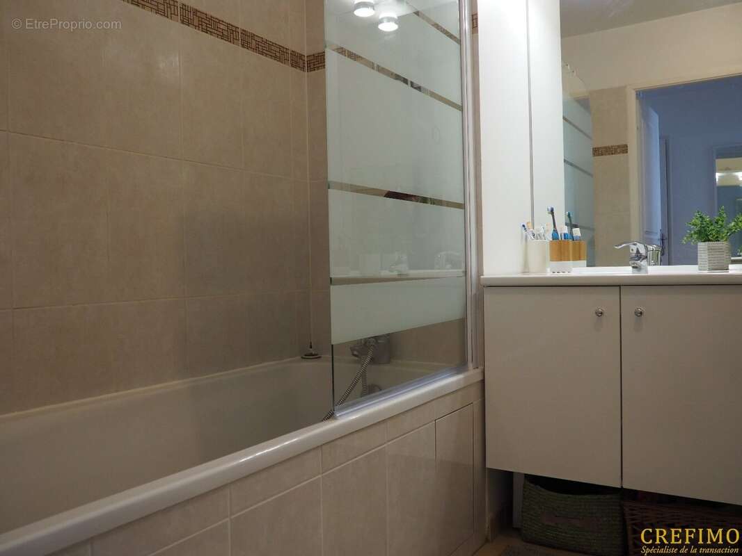 Appartement à ASNIERES-SUR-SEINE