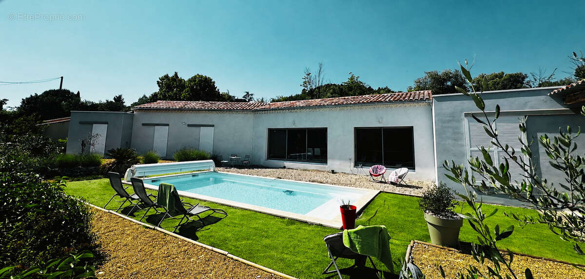 Maison à MOLLANS-SUR-OUVEZE