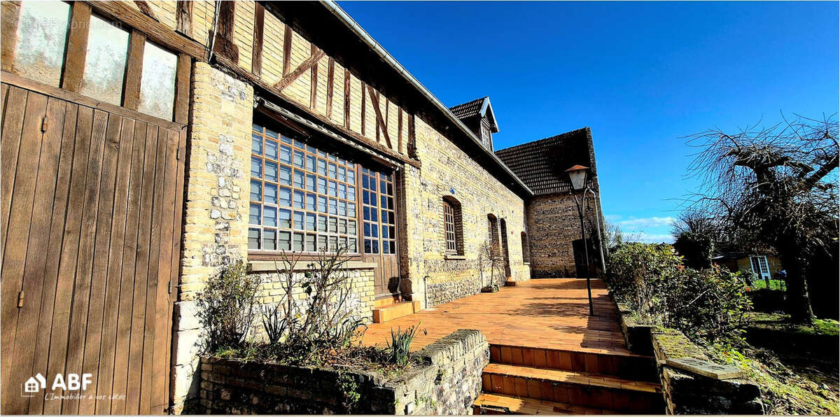 Maison à MARTIN-EGLISE