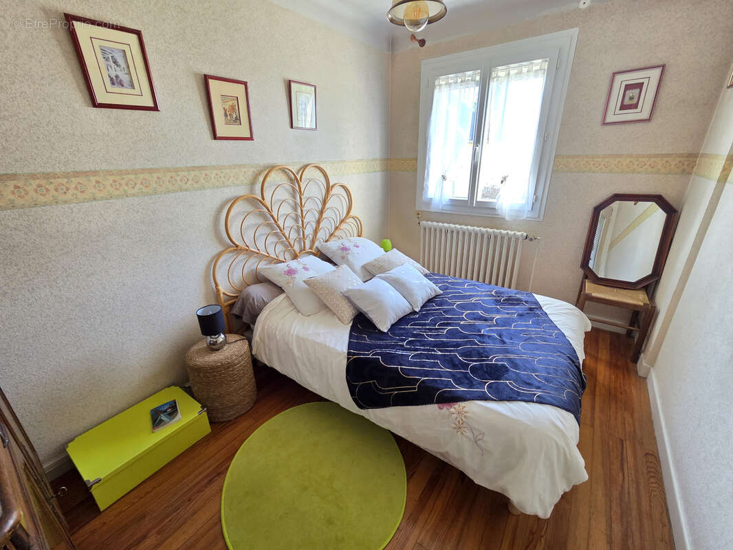 Maison à ROUSSILLON