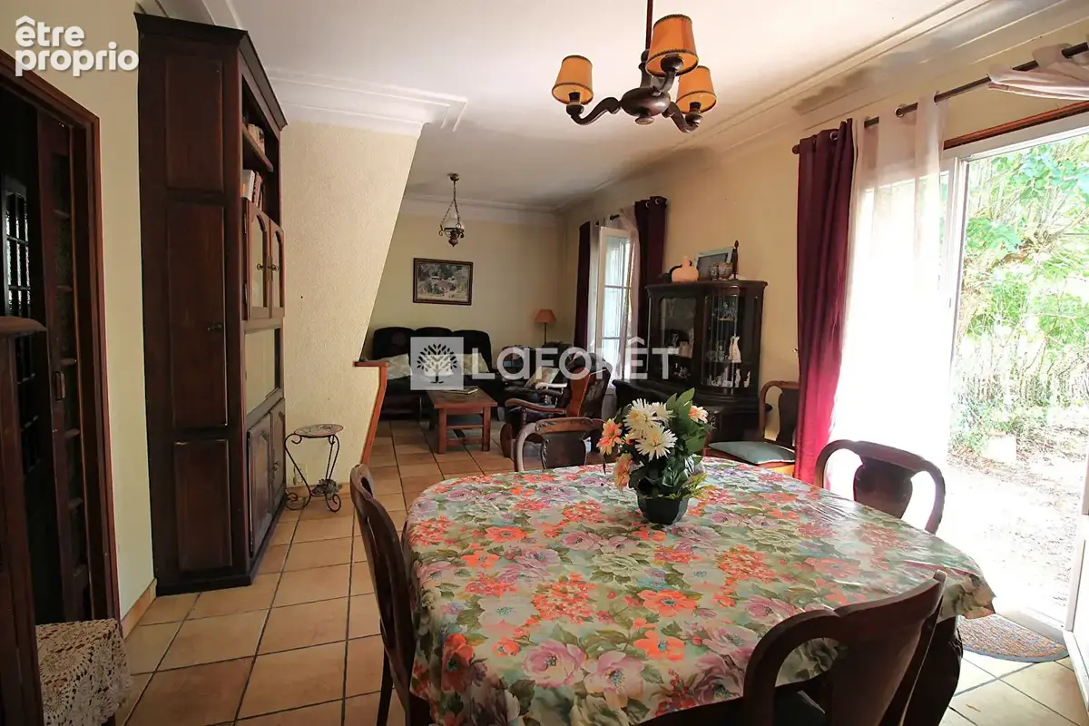 Charmante maison de 125 m² située à La Chapelle Faucher - photo 8