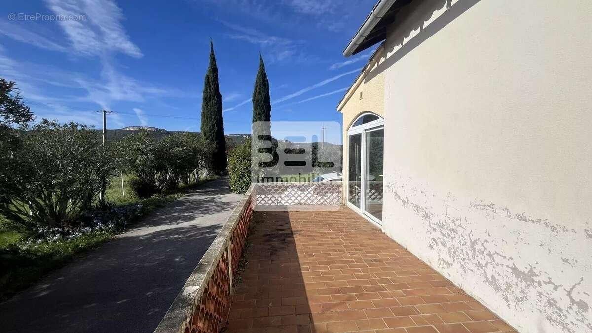 Maison à CHUSCLAN