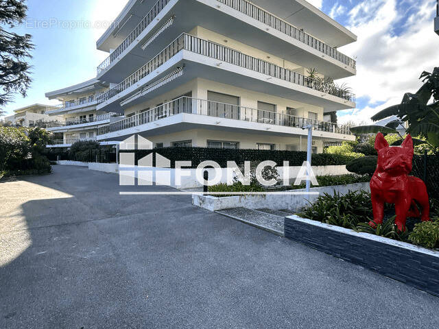 Appartement à ROQUEBRUNE-CAP-MARTIN