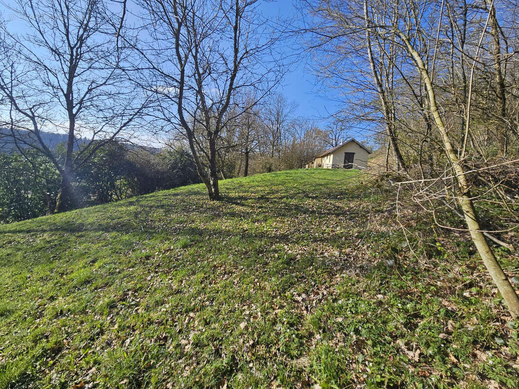 Maison proche de Vercel - photo 2