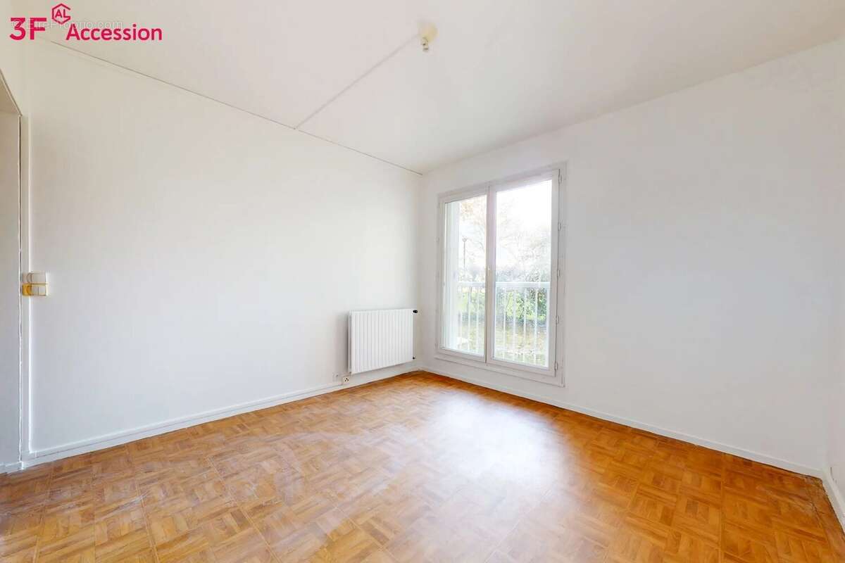 Appartement à MAGNY-LES-HAMEAUX