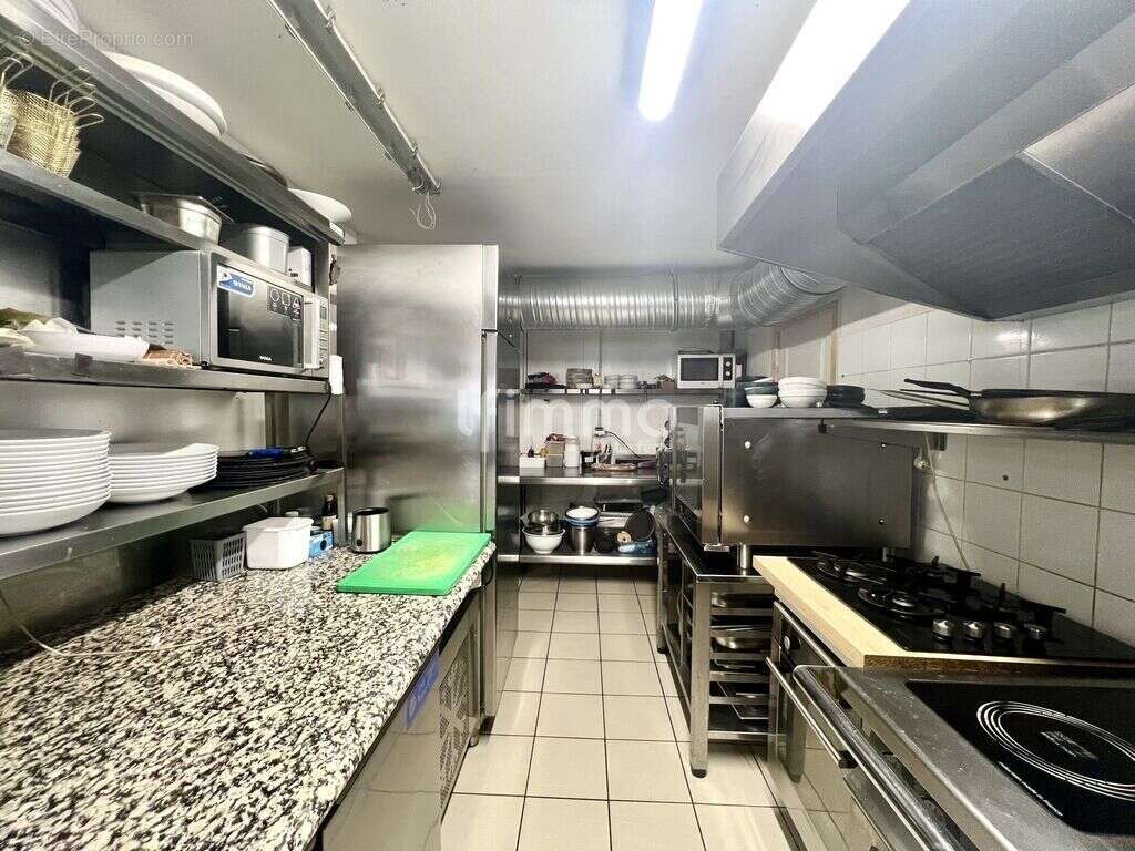 Fond de commerce 129m² - hyper centre Pessac - photo 7