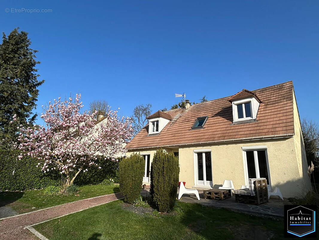Maison à LAGNY-LE-SEC