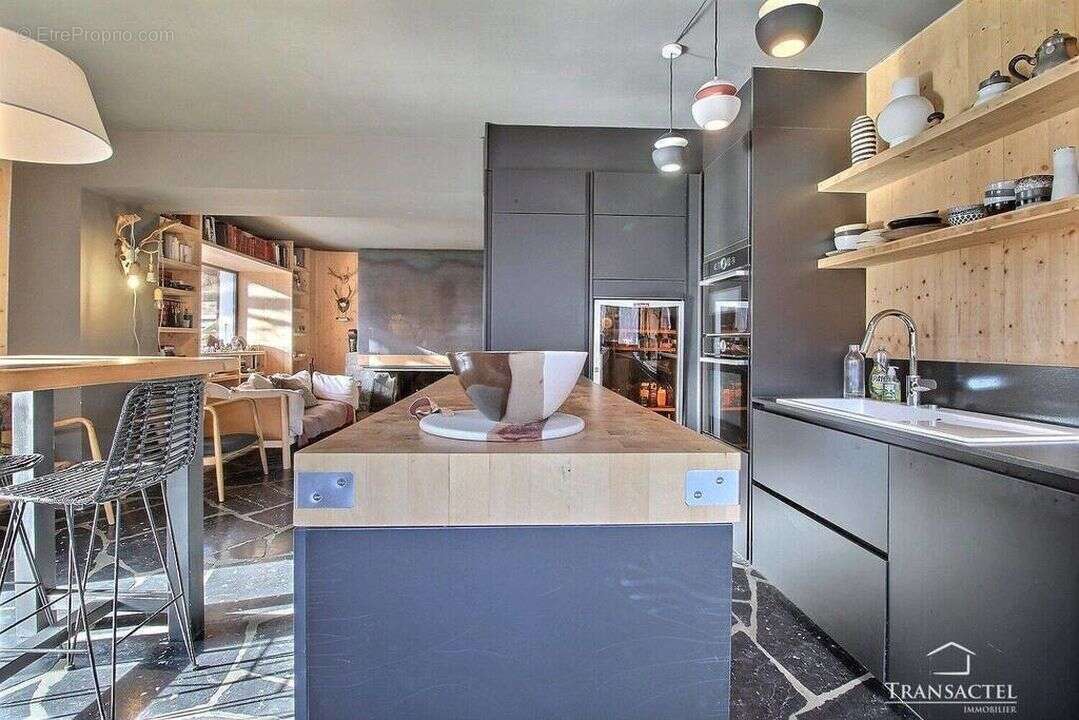 Appartement à SAINT-GERVAIS-LES-BAINS