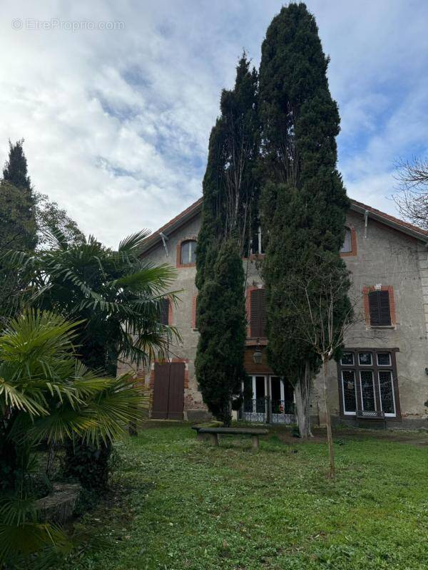 Maison à MALAUSE