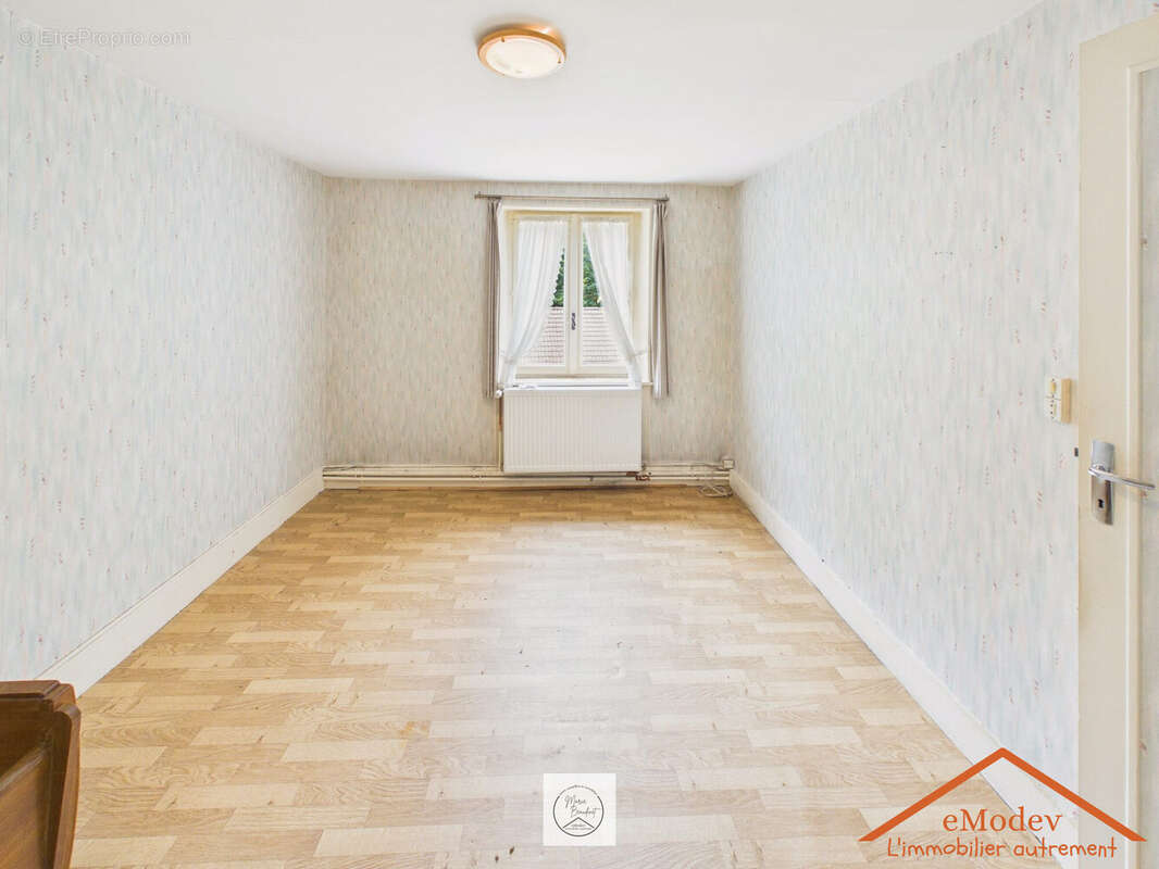 Maison 122 m² à Le Val-D'ajol  - photo 5
