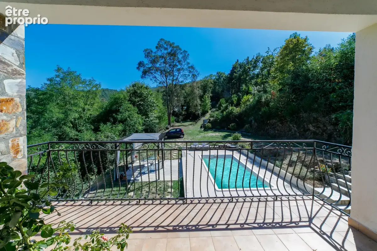 villa - 3 chambres - avec piscine - sur plus de 5000 m2 de terrain - photo 14