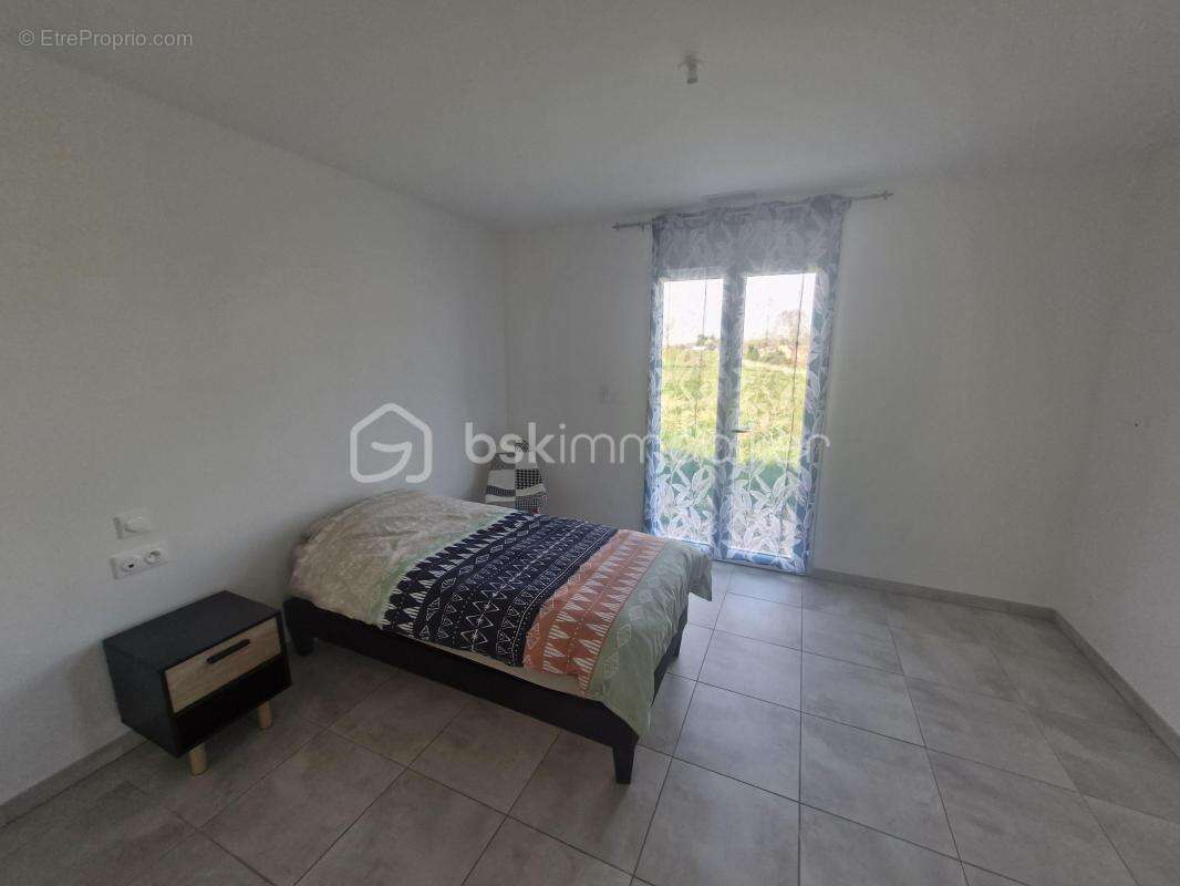 Maison à RAZAC-D&#039;EYMET