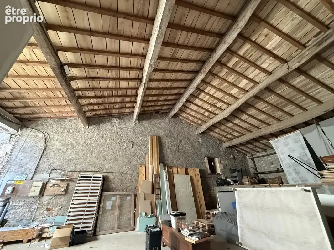 PIED PIED avec 4600m² Terrain bien arboré - photo 16