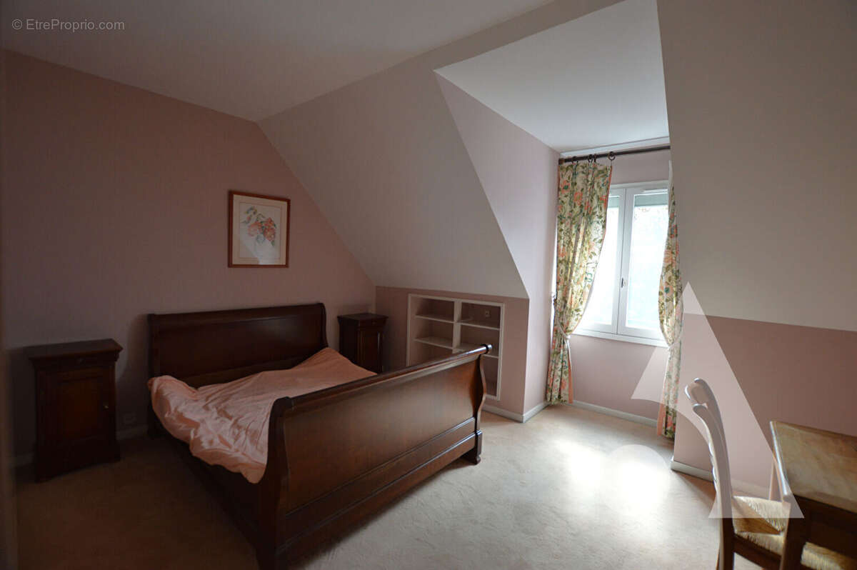 Maison à SAINT-LEU-LA-FORET