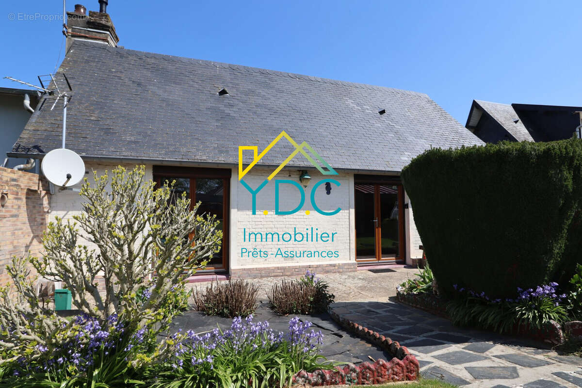 Maison à SAINT-MACLOU-LA-BRIERE