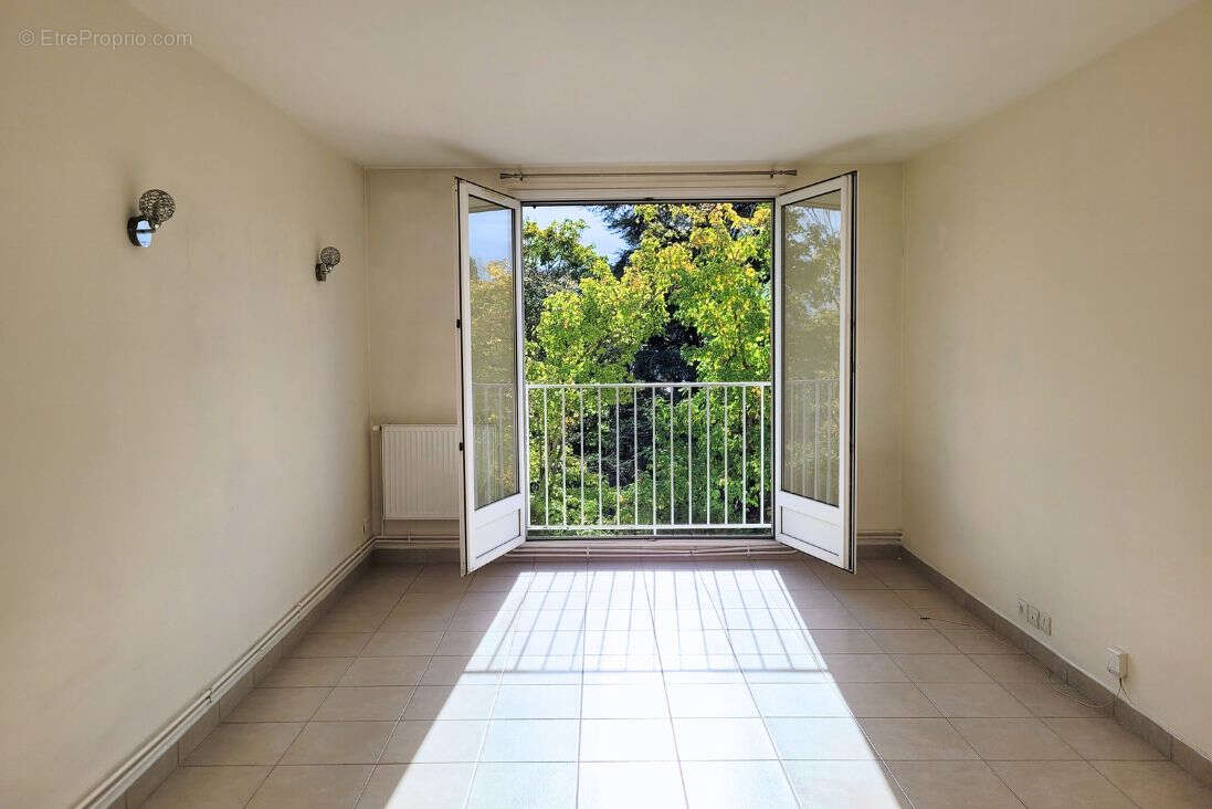 Appartement à VILLEMOMBLE