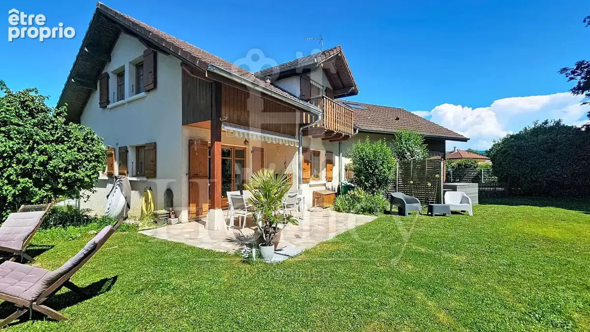 VIRY MALAGNY - Maison T7 312m2 Utiles - Logement T2 Indépendant - 400m Frontière Suisse - Terrain 1070m2 Pisci - photo 1