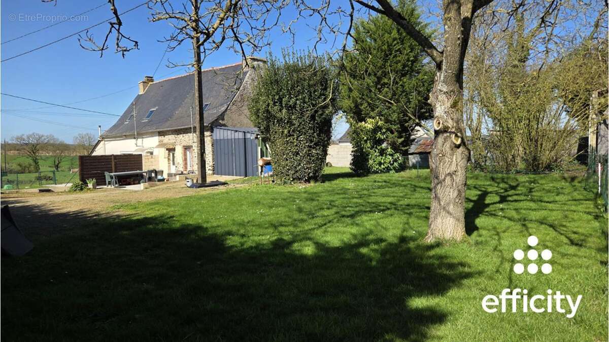 Maison 96 m² à Bais  - photo 10