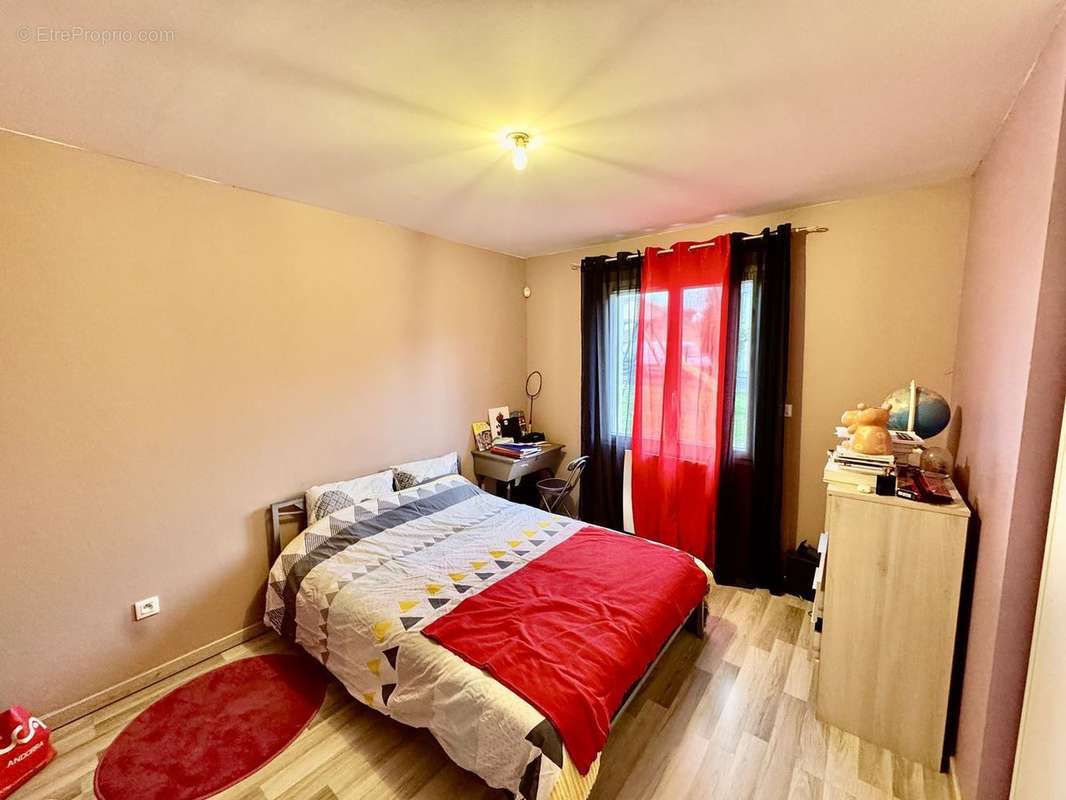 Maison à FONTENILLES