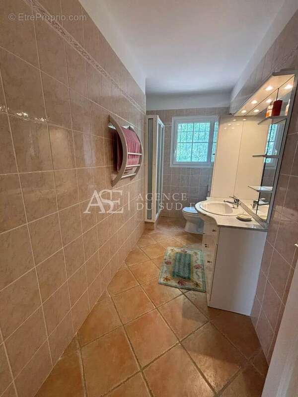 maison  avec piscine Rognes - photo 12