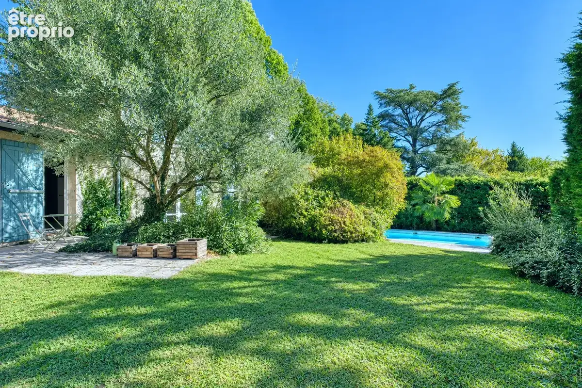 Maison 6 pièces, garages, jardin paysagé avec piscine   Saint-Cyr-au-Mont-d’Or - photo 11