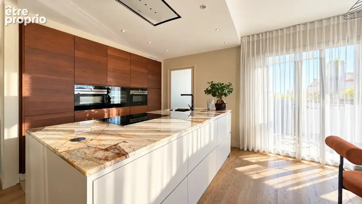 Centre Ville Hossegor, appartement de 100m2 avec terrasse de 55 m2, 2 boxes privatifs en sous-sol - photo 11