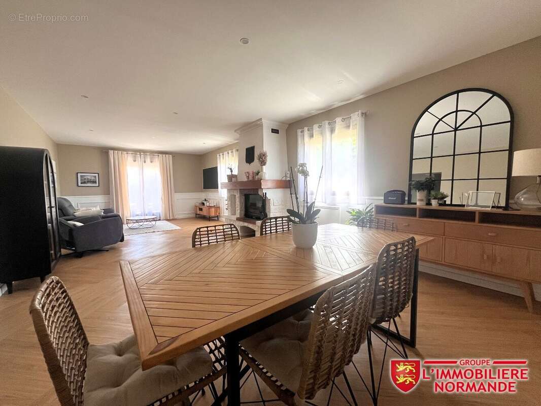 Maison normande de caractère  184 m² - photo 5