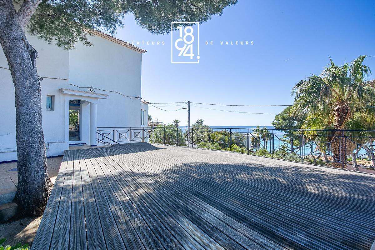 Maison à CARRY-LE-ROUET