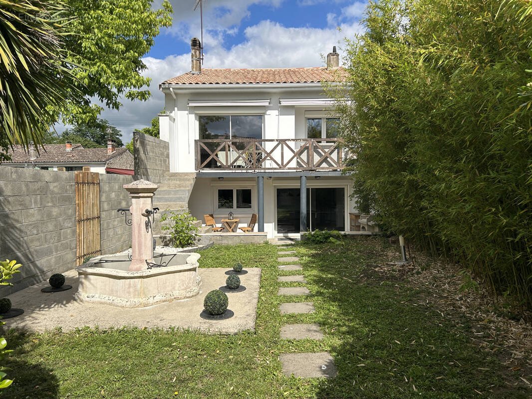 Maison à SAUVETERRE-DE-GUYENNE