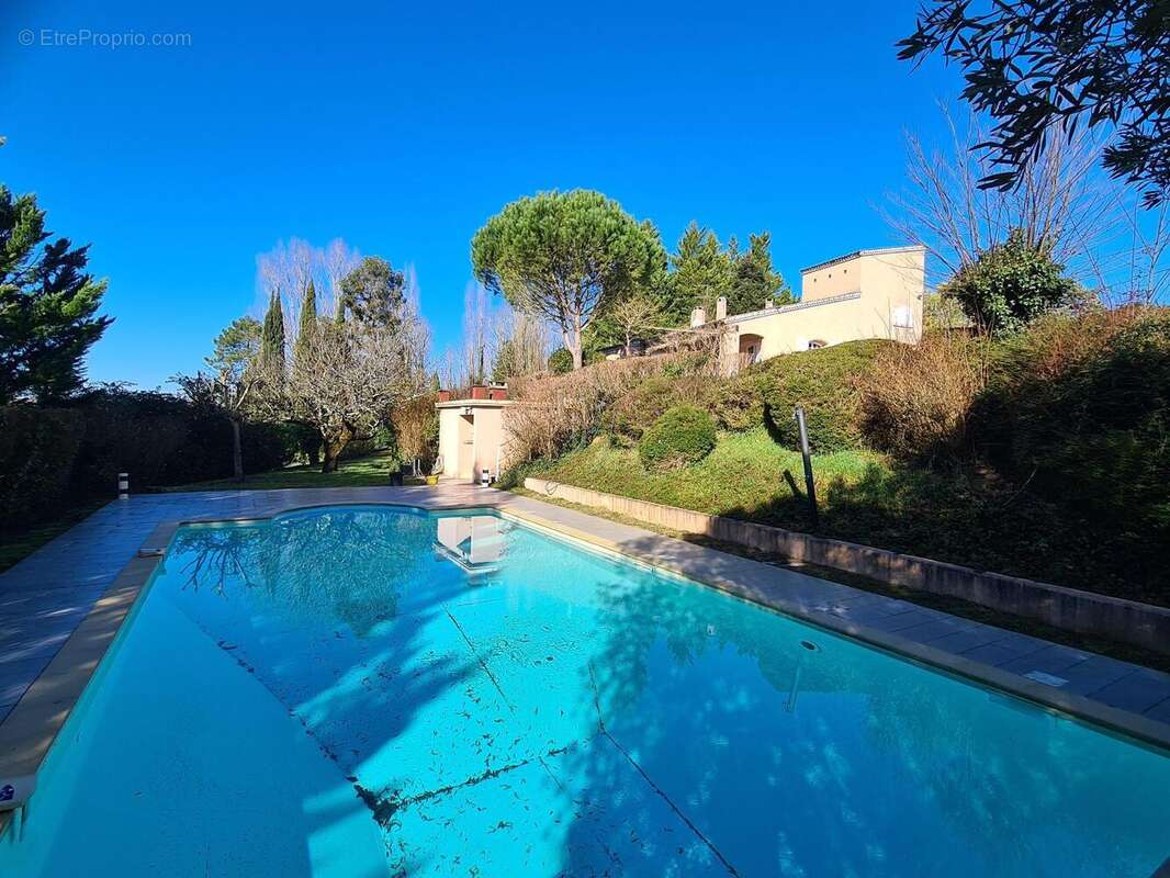   - Maison à MONTASTRUC-LA-CONSEILLERE