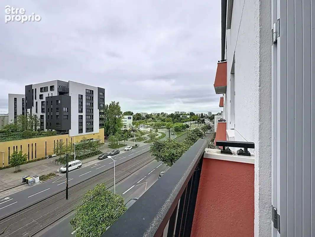 Appartement T1 à vendre à Rezé - Pont Rousseau, proche tramway et écoles - photo 5