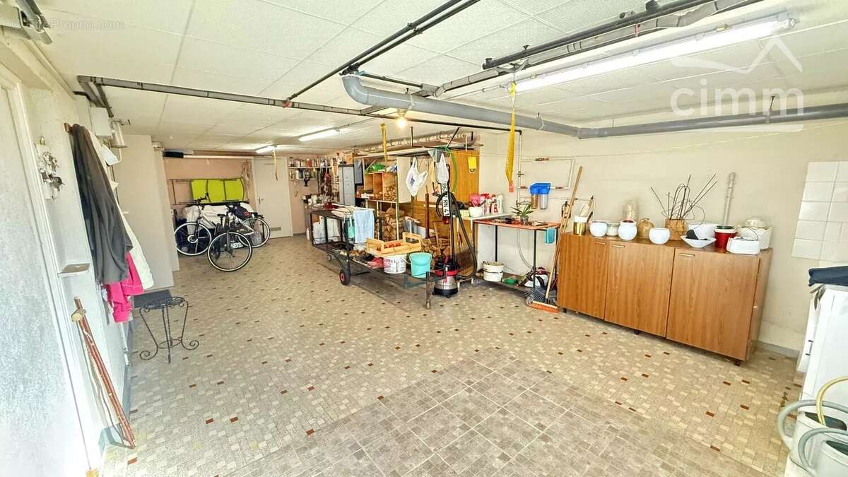 Maison à LA CHAPELLE-VENDOMOISE