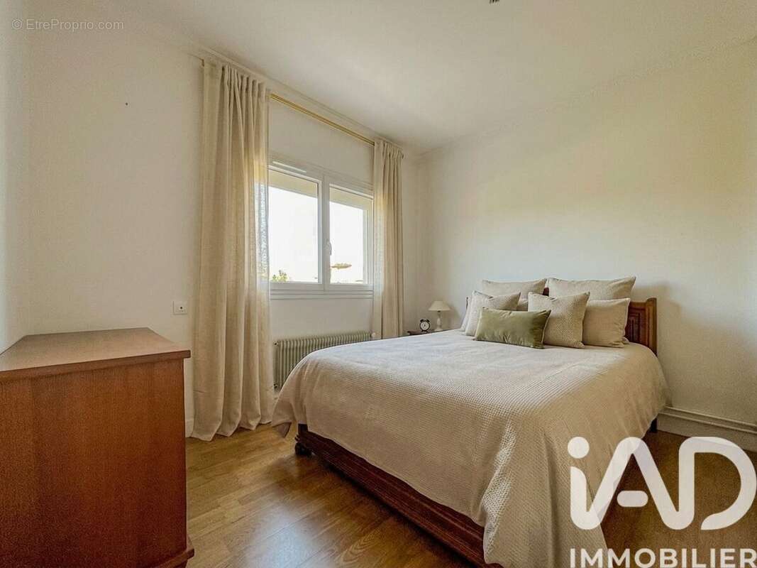 Photo 4 - Maison à SAINT-CYR-L'ECOLE