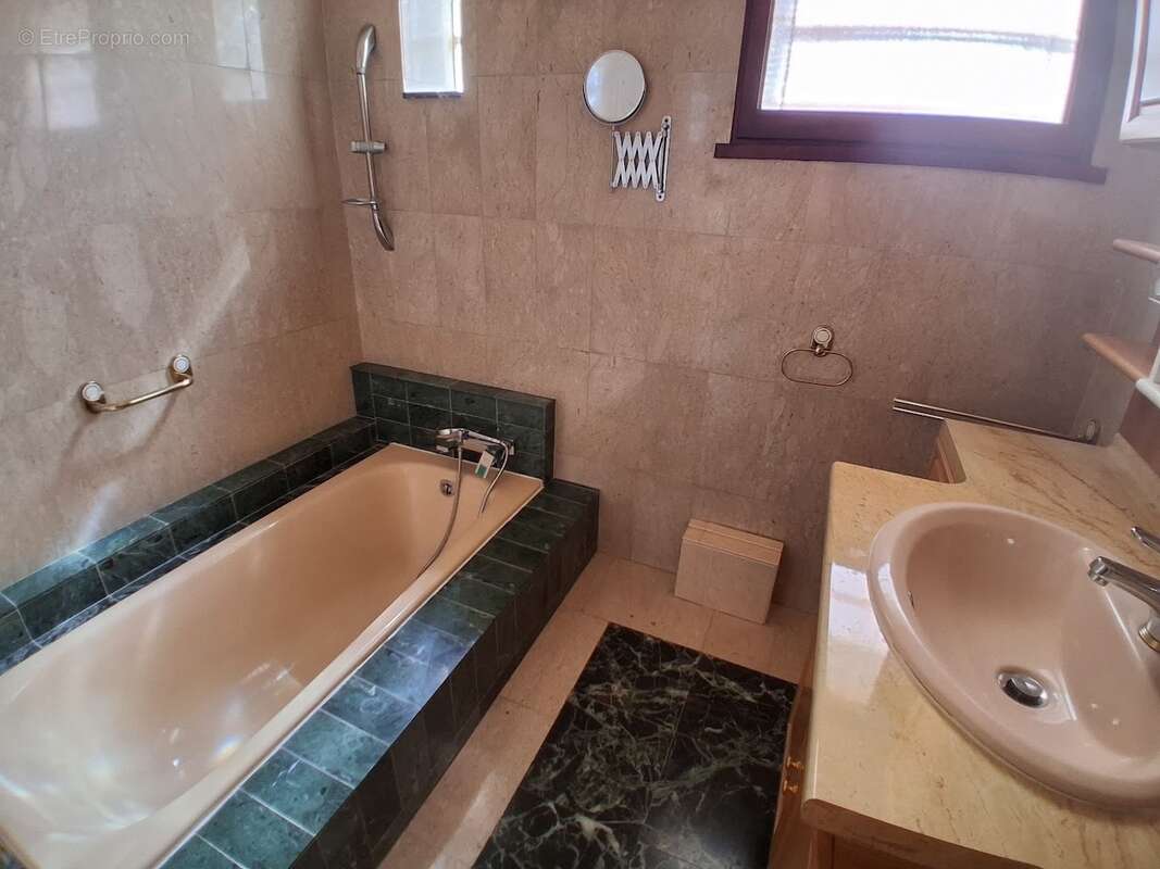 Maison 140 m² à Yerres  - photo 12