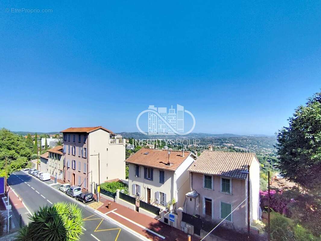 Appartement à GRASSE