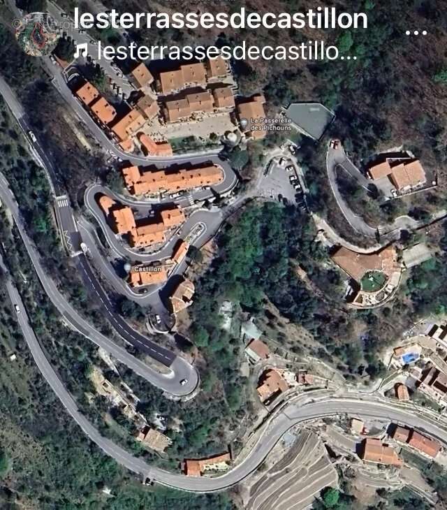 Terrain à CASTILLON