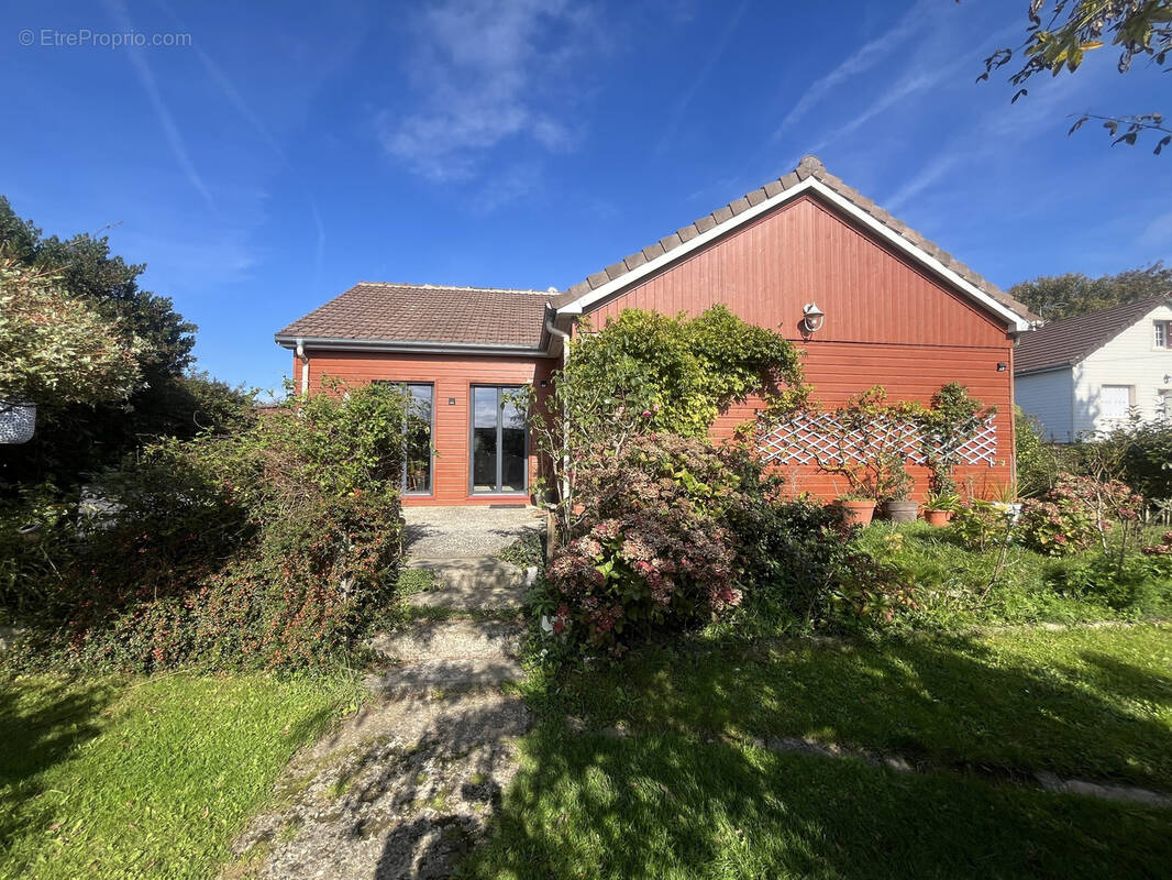 Maison à SAINTE-HONORINE-DES-PERTES