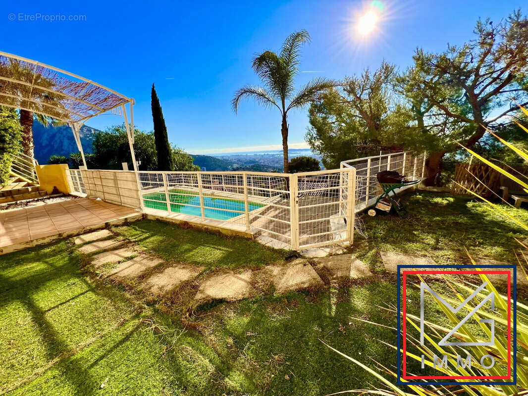 Maison 285 m² à Toulon  - photo 2