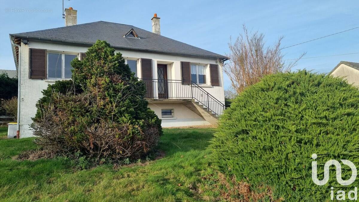 Photo 1 - Maison à SAINT-JEAN-FROIDMENTEL