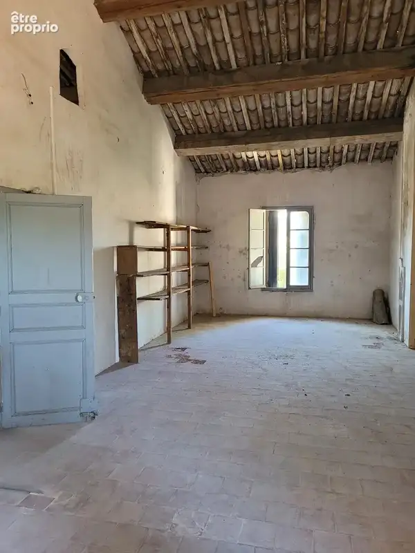 Superbe maison bourgeoise avec annexe, jardin et piscine. - photo 22