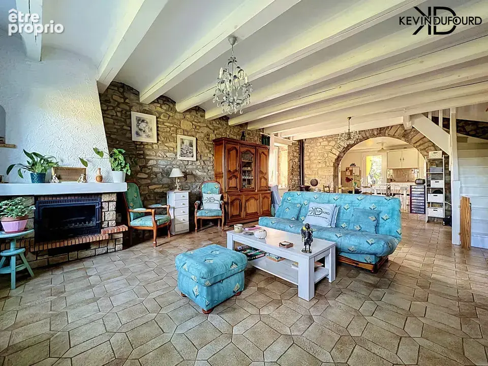 Maison de ville de 95m² sur un terrain de 1.800 m² à AUBENAS - photo 4