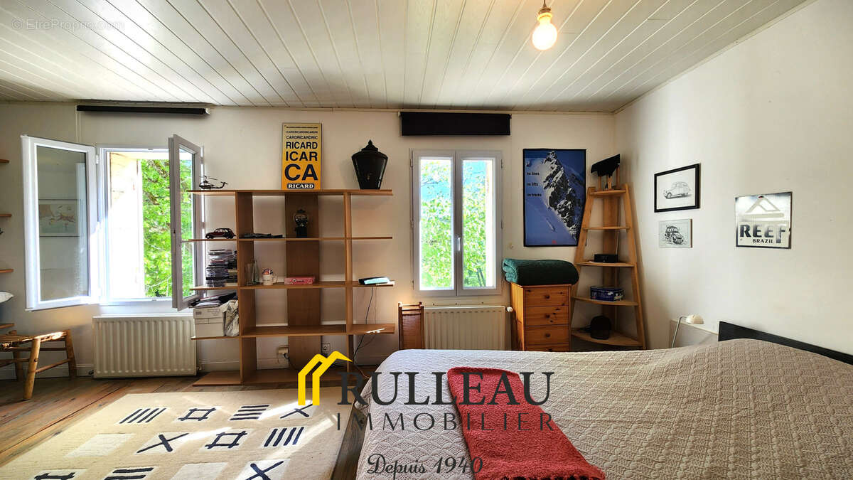 Maison à SAINT-ANDRE-DE-CUBZAC