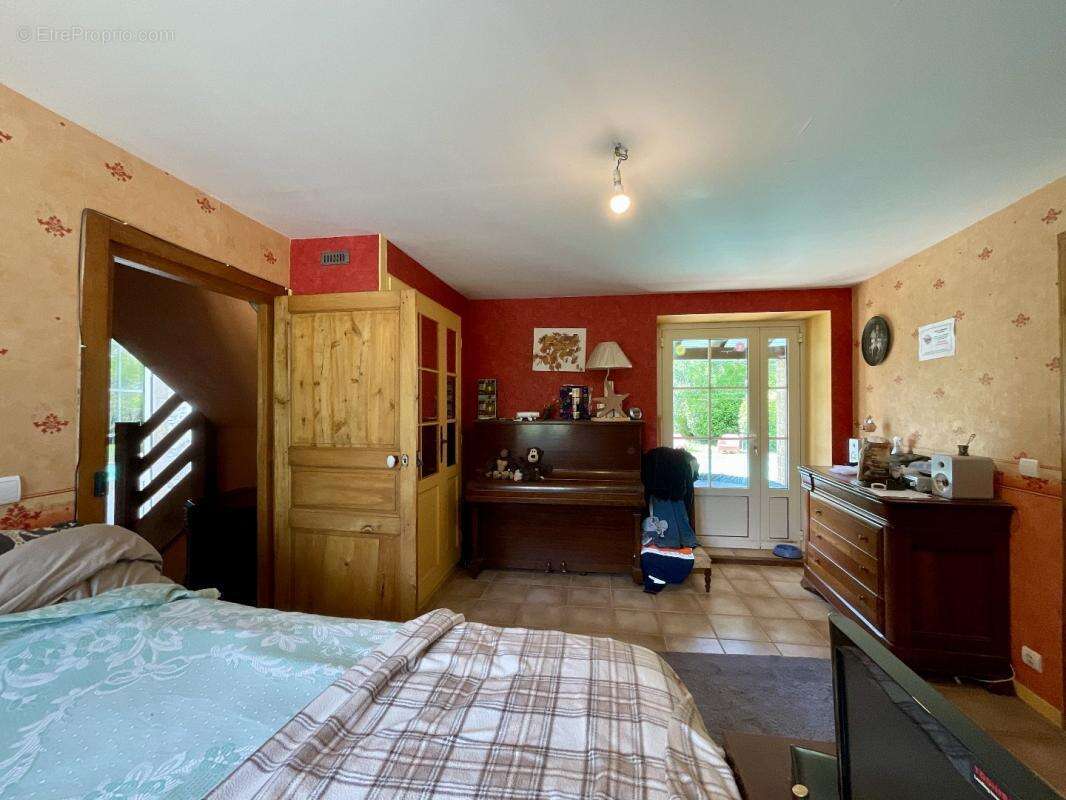 Maison à SAINT-JEAN-DE-LAUR