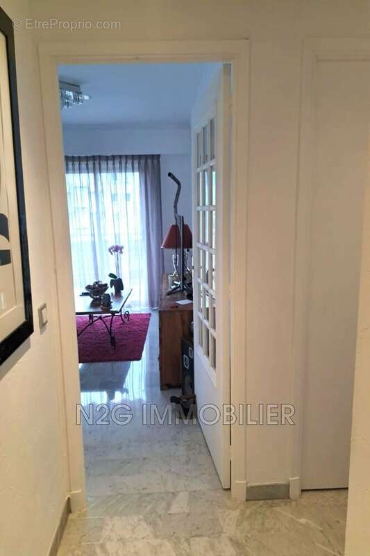 Appartement à LE CANNET