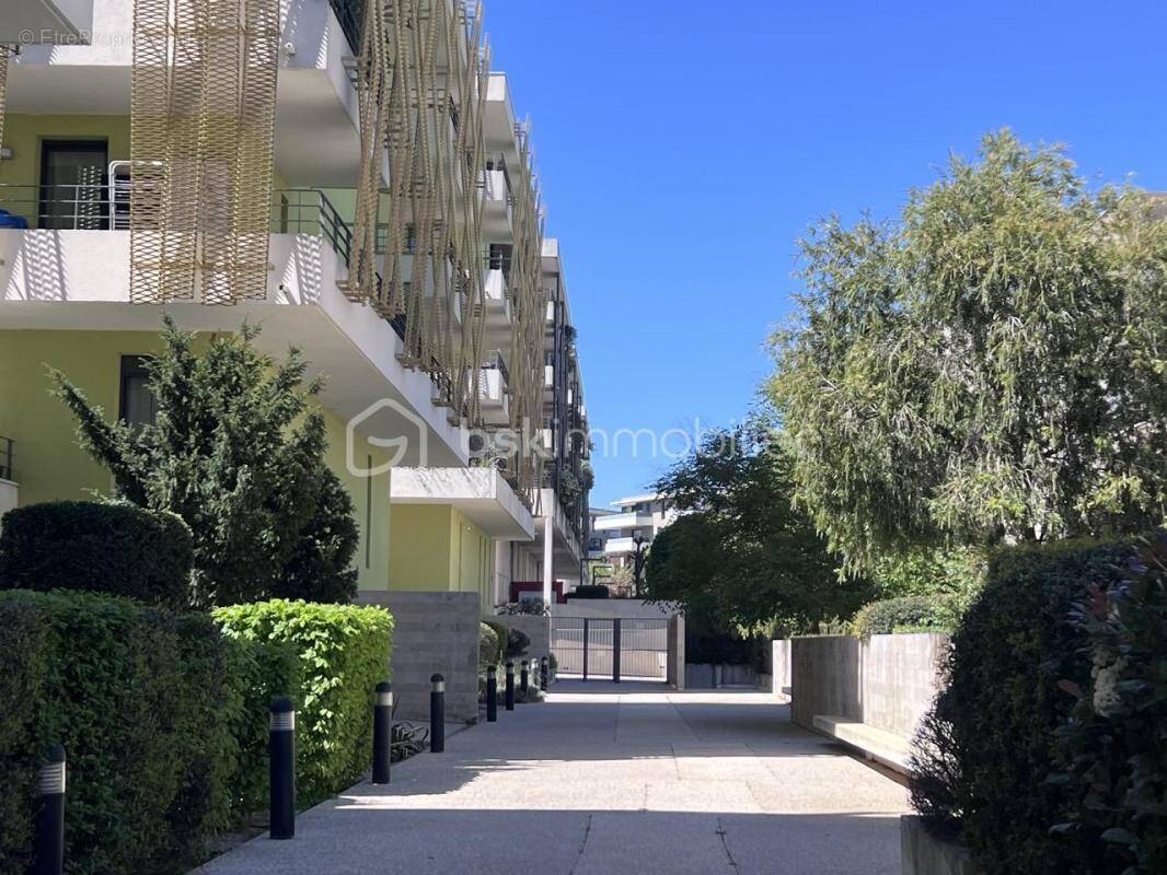 Appartement à JUVIGNAC