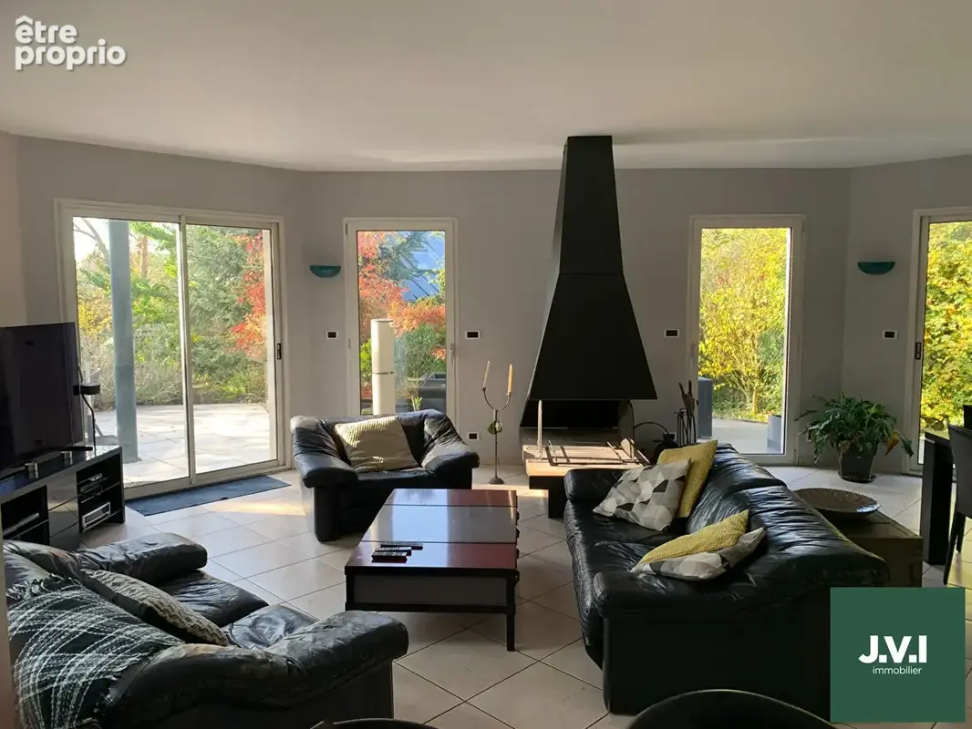 Maison Groslay 8 pièce(s) 225 m2 - photo 3