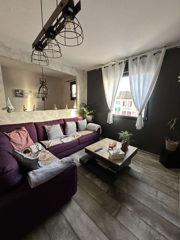 Maison à SAINT-PIERREMONT