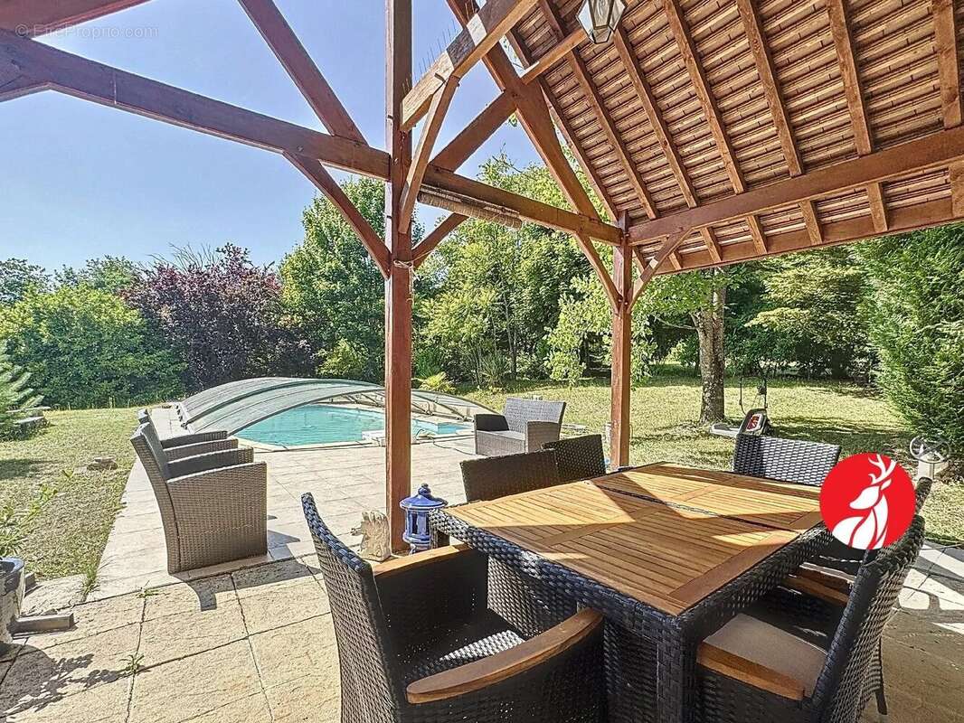 Maison à MILLY-LA-FORET