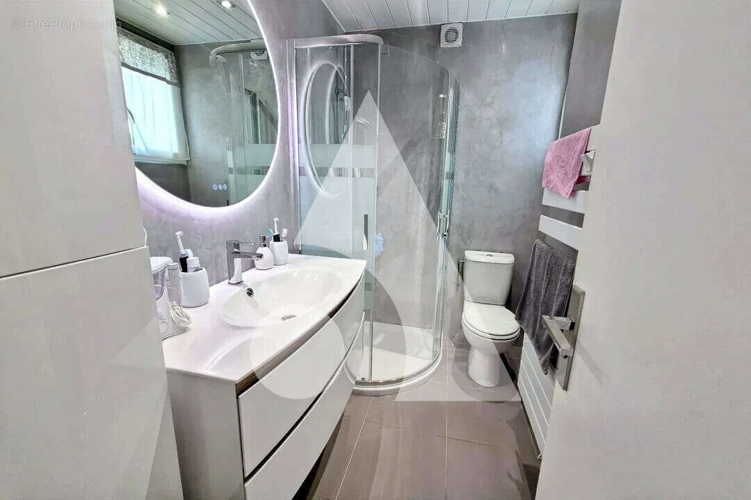 Maison  8 pièce(s) 140 m2 - photo 7